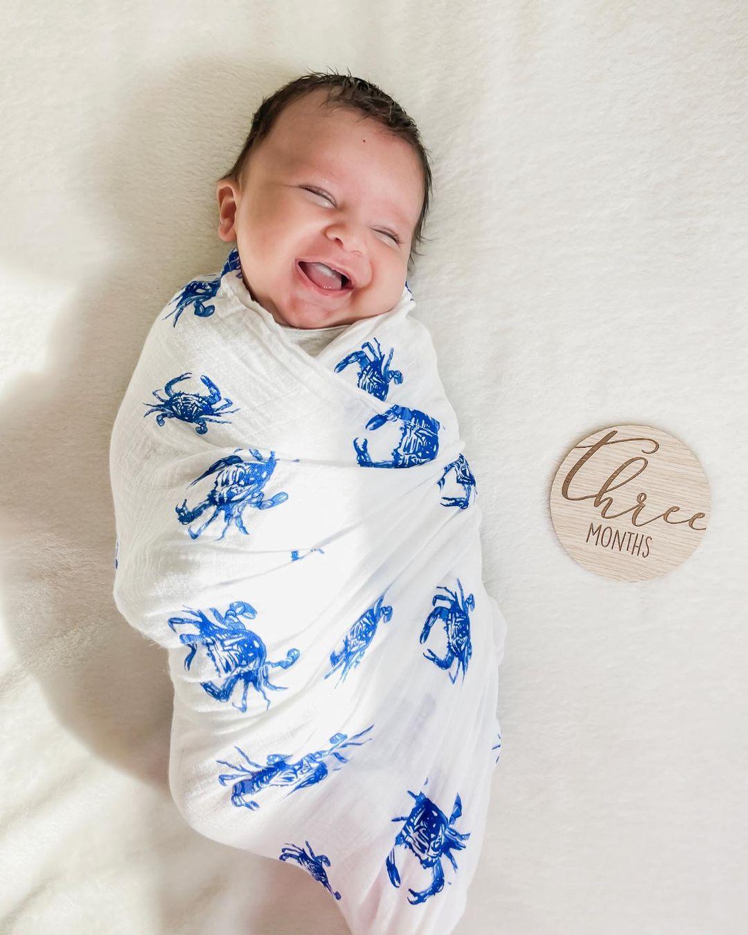 "5 Tips for New Moms on Choosing the Best Baby Blanket and Swaddles" - Little Hometown