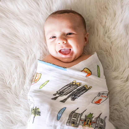 Gift Set: Los Angeles Baby Muslin Swaddle Blanket and Burp Cloth/Bib Combo Soft Breathable Bamboo Cotton